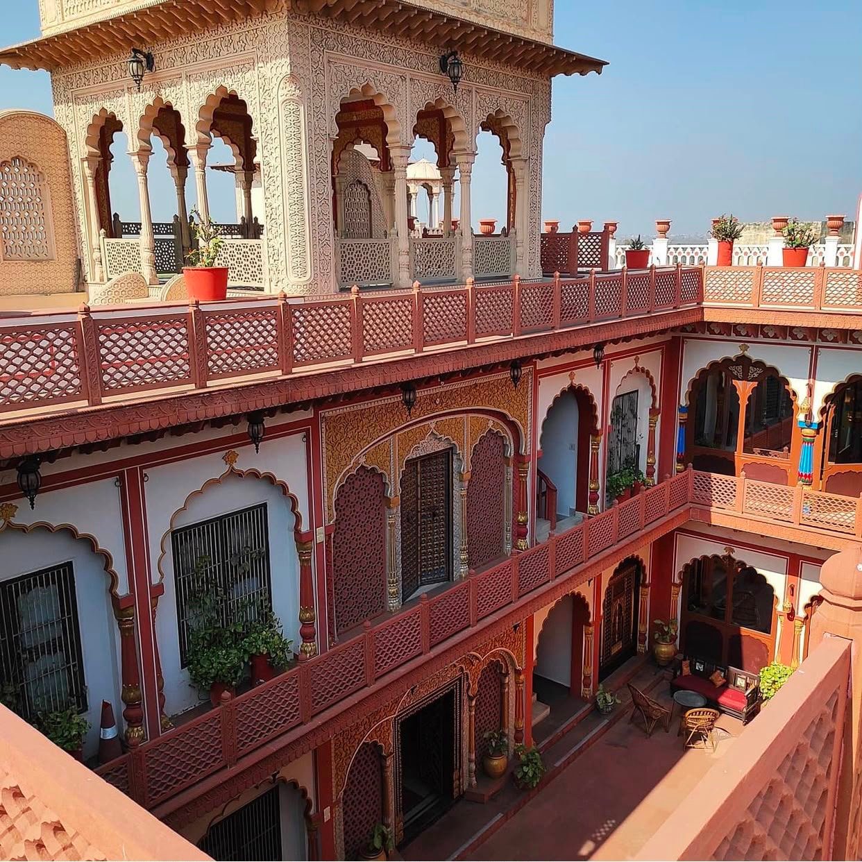Interior of Shikwa Haveli