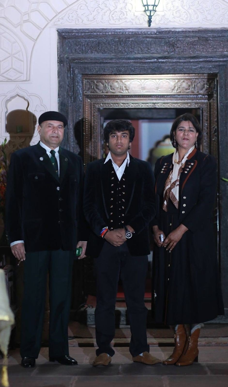 The Raza family at Shikwa Haveli